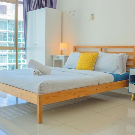 Mount Austin Ikea, Aeon 10Mins -Pool View- C115 Lägenhet Johor Bahru Exteriör bild